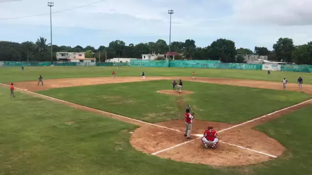 Ciudad del Carmen tendrá un día nublado con pósibles lli¿uvias por un canal de baja presión