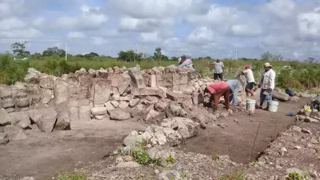 La zona arqueológica se halló mientras se realizaban obras que se realizaban en un complejo industrial Skypark en Kanasín, Yucatán