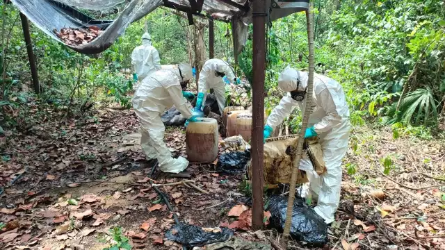 El Ejército Mexicano y la Guardia Nacional, inhabilitaron un campamento donde se procesaba la droga