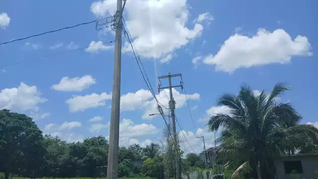 Sector de Salsipuedes lleva días sin luz por transformador obsoleto