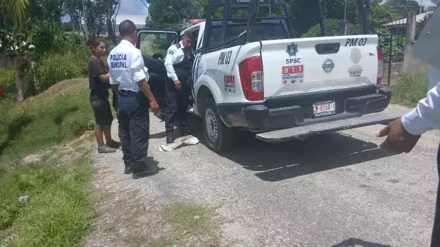 En Escárcega, Antonio H., señalado como presunto violador de su hijastra de 10 años, se entregaría a las autoridades para aclarar su situación jurídica.