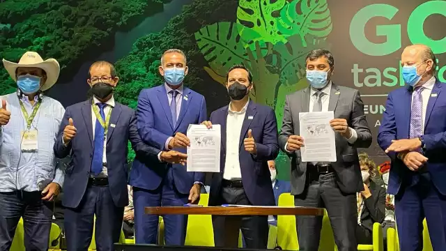 Mauricio Vila Dosal destacó con este convenio se promoverá la economía verde