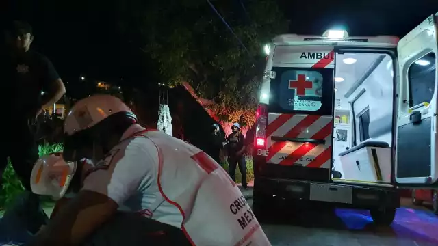 La pelea se suscitó tras una reclamo entre los cuatro hombres; el "moi" fue enviado al hospital