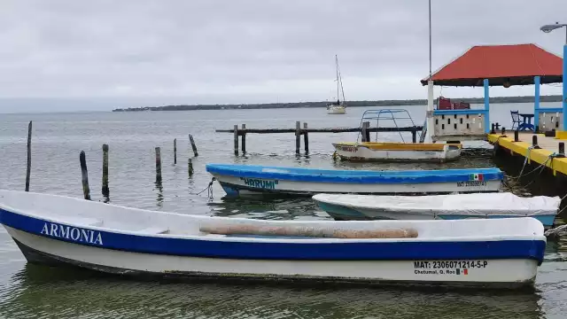 Luego de que Protección Civil decretara que el peligro pasó, las actividades náuticas pueden ser reactivadas. Foto: Por Esto!
