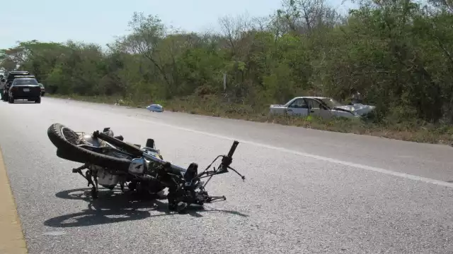 Existen dos versiones en este accidente que dejó dos heridos