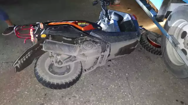 EL conductor resultó con golpes de consideración, por lo que fue enviado a un hospital privado. Foto: Ricardo Jiménez