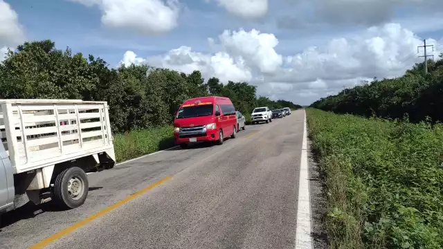 La pipa involucrada en el incidente, llevaba cerca de 5 mil litros de gas butano