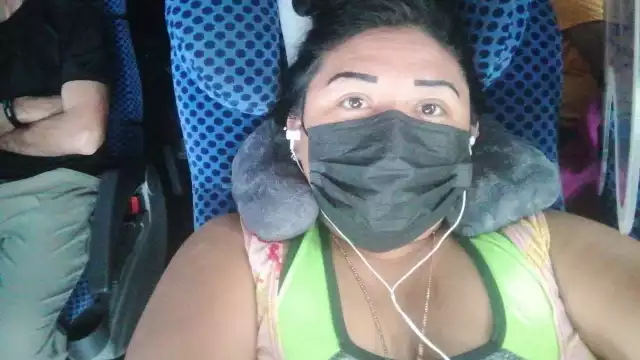 La joven madre se tomó una “selfie” que envió por redes sociales cuando se encontraba a bordo del fatídico autobús. Esa sería su última foto en vida