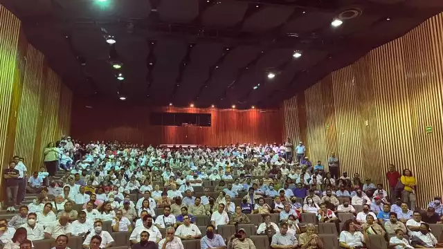 La Universidad de Ciudad del Carmen se encuentra en números rojos
