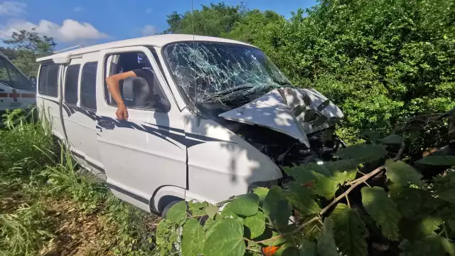 Una mujer de 45 años resultó con graves lesiones al impactar contra el panorámico