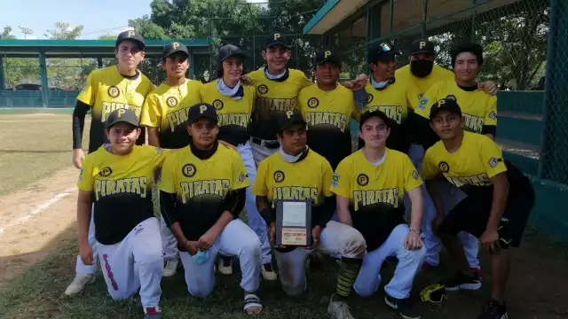 La novena campechana tuvo un fuerte fin de semana, pero no le fue bien en la final de la categoría 15-16