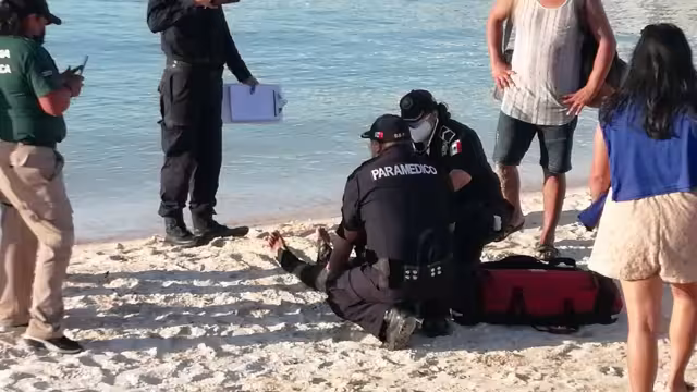 El joven se encontraba ingiriendo bebidas embriagantes con dos personas más