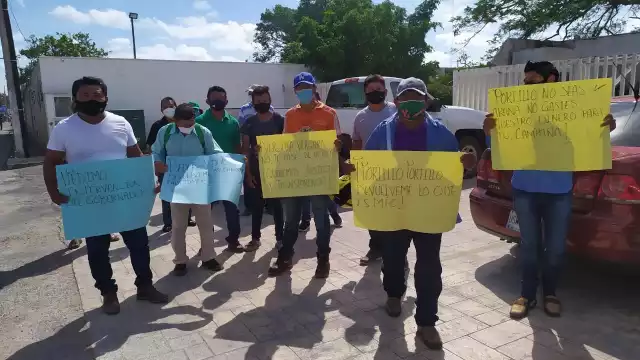 Los apicultores llegaron a las instalaciones de la Unión Ganadera de la Región Oriente de Yucatán