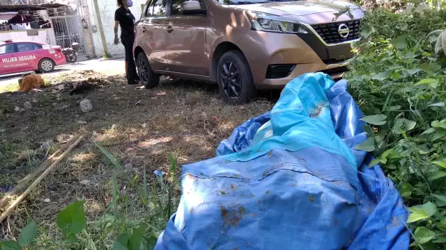 Elementos policiales afirmaron no pueden decomisarlo por ser propiedad privada y podrían caer en una denuncia de sustracción de vehículos