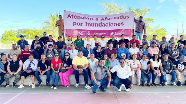 75 Campechanos Servidores de la Nación partieron a apoyar en estados afectados por las lluvias e inundaciones.