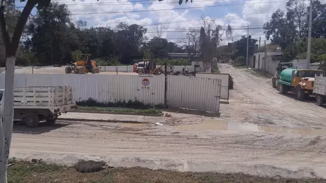 Se lesiona empleado de construcción.