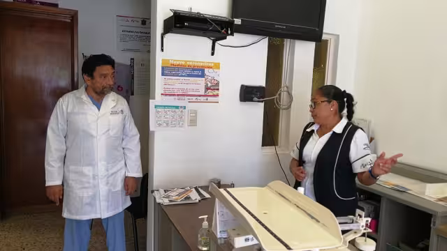 De igual forma, se pidió apoyo a una regidora para darle salida a la petición