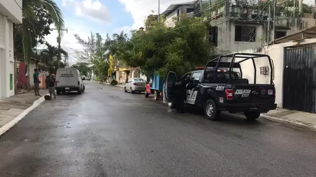 El cuerpo fue llevado al Semefo para realizar la necropsia de ley  Foto: Por Esto! Quintana Roo