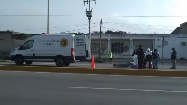 En el lugar se encuentran los servicios periciales realizando las investigaciones correspondientes