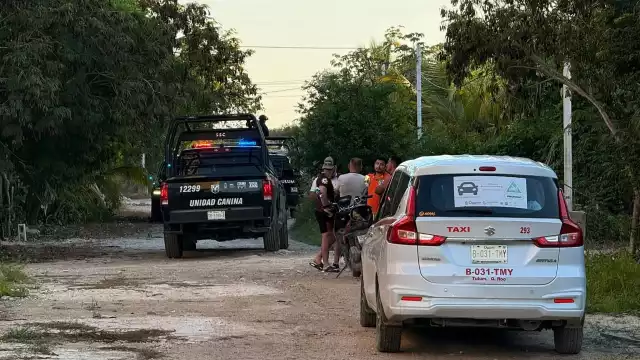 Patrulla estatal sufre accidente vial en Tulum, Quintana Roo
