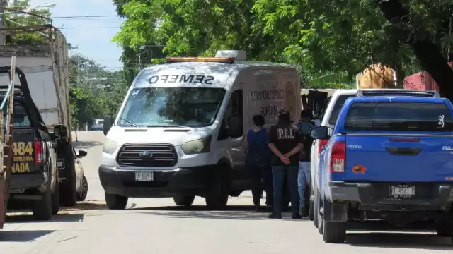 Peritos del Semefo trasladaron el cuerpo