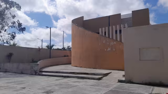 Presunto agresor de Escárcega sigue prófugo tras ataque con arma blanca