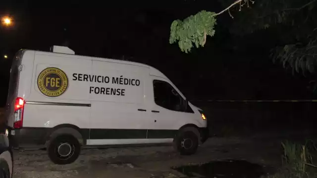 La camioneta de la SEMEFO se encontraba en el lugar