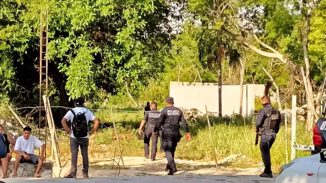 El padre del fallecido reconoció el cadáver, que permanece en las instalaciones del Semefo en Playa del Carmen