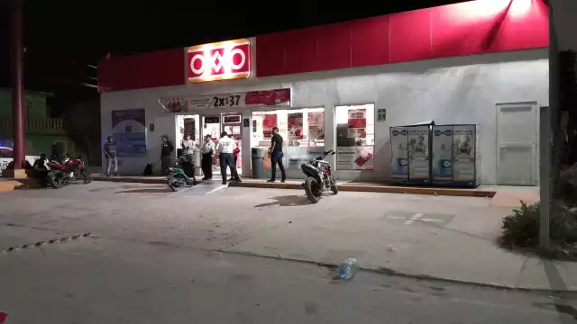 Una movilización de la Secretaría de Protección y Seguridad Ciudadana (SPSC) se dio tras un reporte de un supuesto asalto en una tienda Oxxo