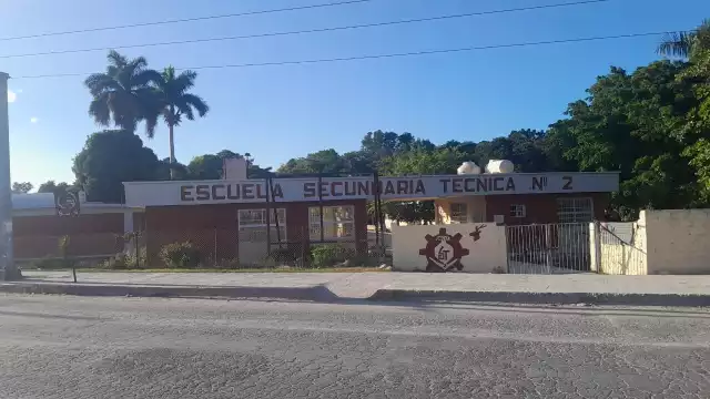 Cuatro estudiantes de la Escuela Secundaria Técnica número 2 en Campeche fueron hospitalizados tras ingerir Clonazepam