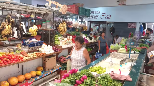 Los locatarios aseguran que la paz del mercado ya se terminó