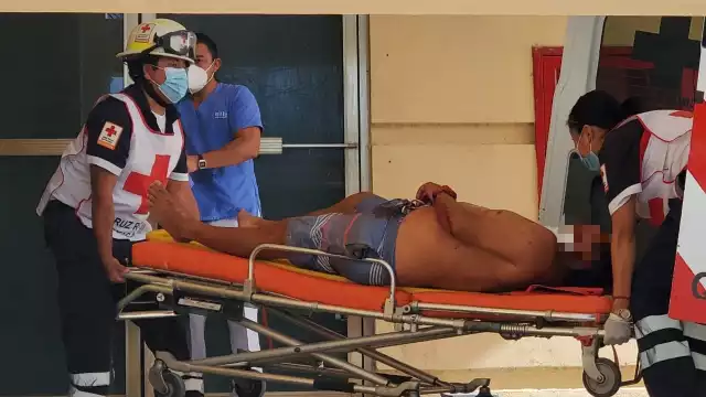 El cuerpo de la mujer sigue dentro del local, se espera la llegada de autoridades ministeriales