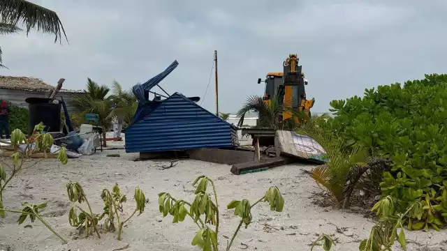 Acusan intereses económicos detrás de desalojos en Carmen