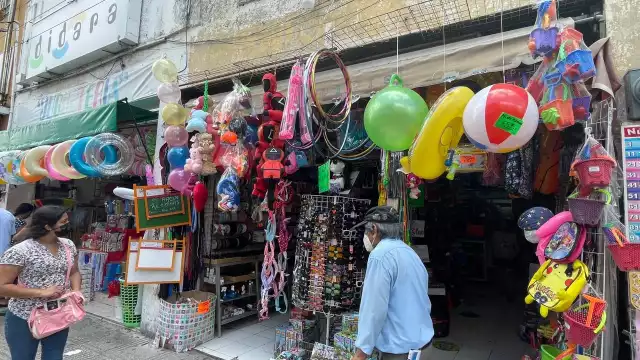 Comercios del Centro de Mérida, aún sin registrar comprar por la celebración