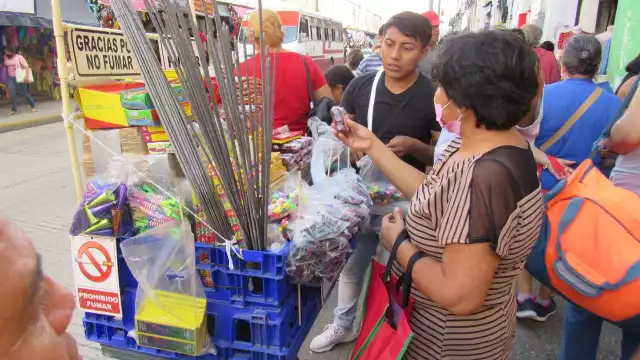 Los niños autistas suelen tener ataques de ansiedad generados por el ruido de las 'bombitas'