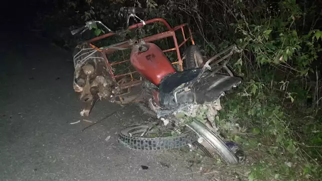 El abuelito salió proyectado por varios metros, presentando heridas en el cuerpo