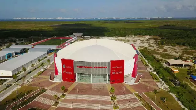 La mala calidad de material para su construcción e irregularidades en su interior, evidenciaron la mala planeación del proyecto