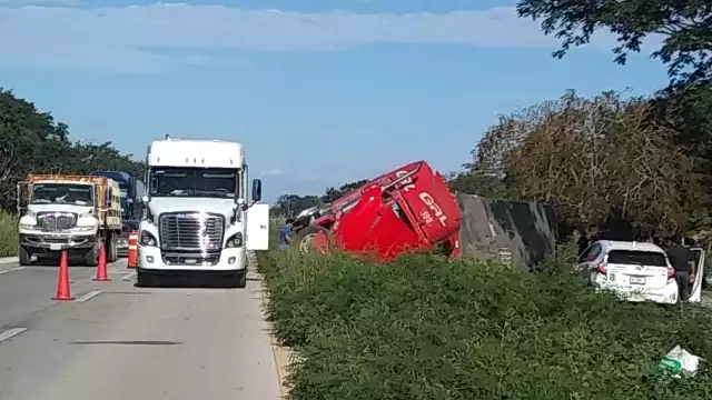 Al lugar arribaron elementos de la Secretaría de Seguridad Pública y de la Guardia Nacional