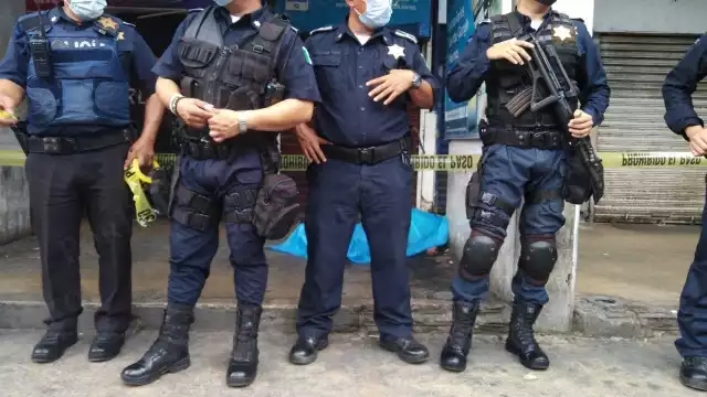 La mujer tenía 32 años y quedó tirada en pleno pasillo del mercado San Benito
