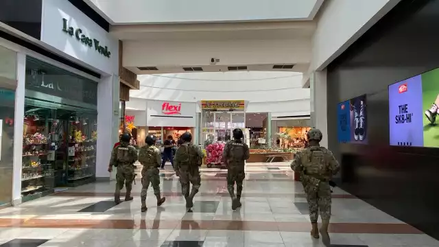 Tiendas de prestigio contratan a empresas expertas que vigilan a sus clientes