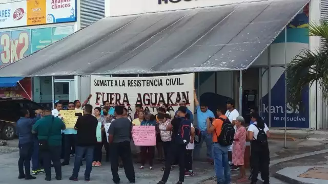 Constantemente sufren cortes del servicio de agua