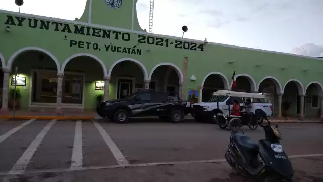 Los policías municipales acudieron a tratar el problema