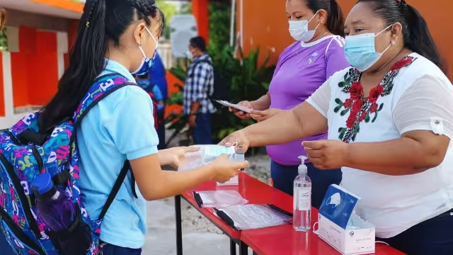 El mensaje se basó en analizar tema de clases presenciales ante la cuarta ola de contagios que se vive en México