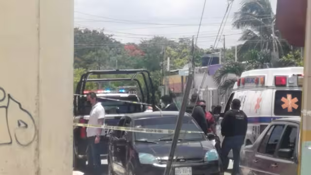 Los hechos se suscitaron alrededor de la 13:00 horas, cuando la propietaria de la vivienda, salía de su casa, aparentemente a realizar un depósito bancario