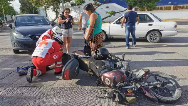El hombre circulaba a bordo de su motocicleta cuando fue atropellado