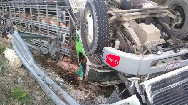 El conductor terminó con una lesión en el hombro