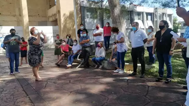 Los quejosos esperan ser escuchados por los directivos del ISSSTE