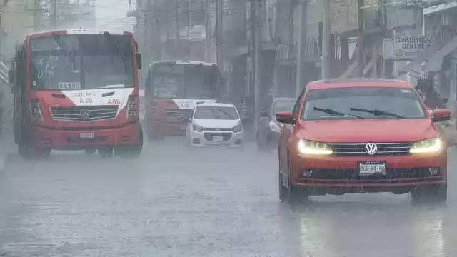 Fuertes lluvias podrían sorprender a los yucatecos este viernes