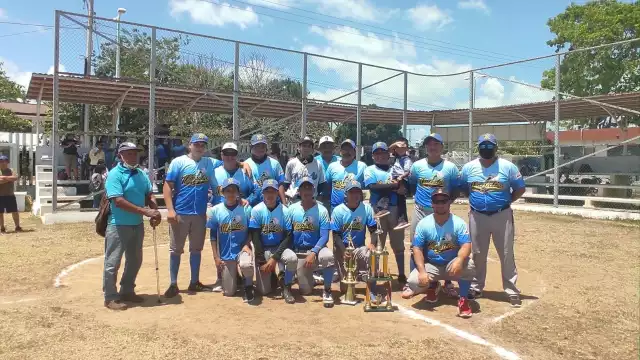 Manatíes de Chetumal iniciarán con la defensa de su título enfrentando a los Halcones en el estadio Nachan Ka'an