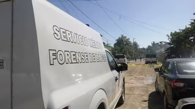 Según comentan los familiares, este sujeto tenía problemas personales, era la cuarta vez que se intentaba quitar la vida